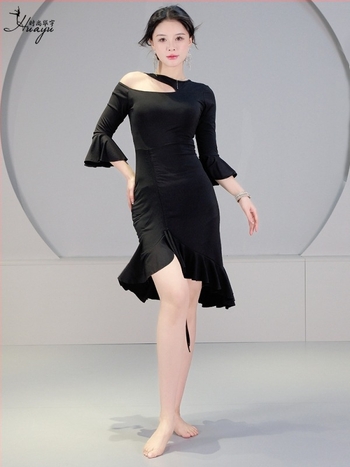 Komplet kostima za ples trbušnog plesa s otvorenim ramenima i trombitastim rukavima | Crystal Cotton s Spandex, ljeto 2025, Fashion Huayu