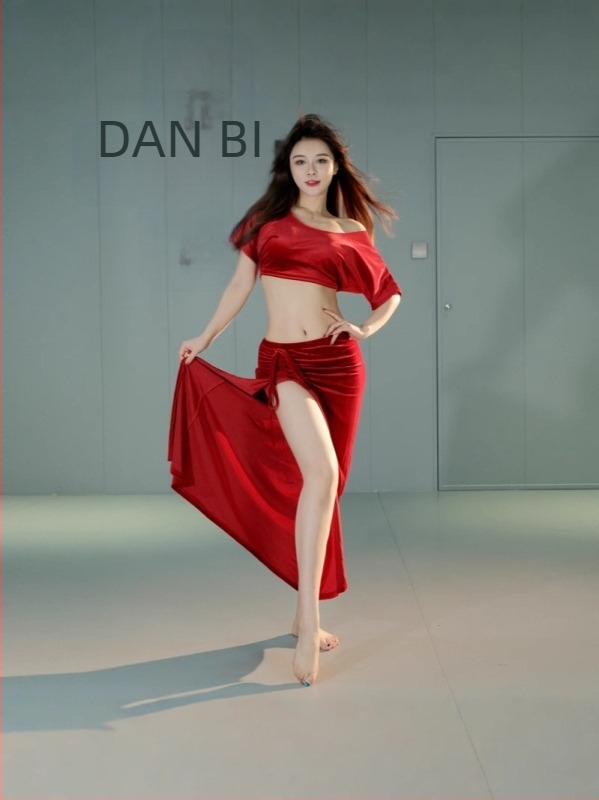 Set za belly dance trening s razdijeljenom suknjom, baršunasto platno (poliestersko vlakno 30-50%), zima 2024, za početnike