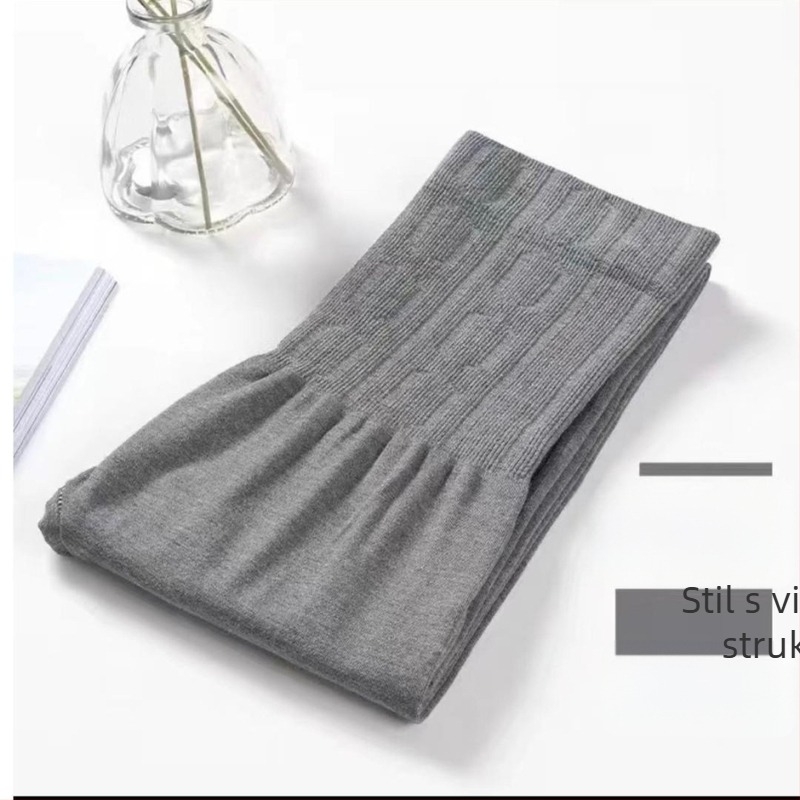 Leggins od modala s visokim stupnjem elastičnosti, uski kroj, topli, jednobojni (Modal 50–70%, Poliester 30–50%)