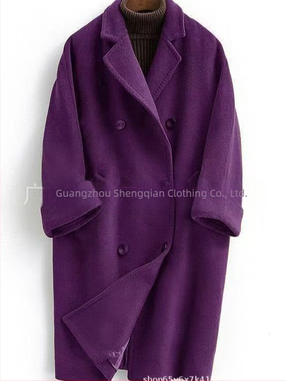 Ženski reversibilni vuneni dugi kaput, slobodan kroj, dvostruko kopčanje, lapel ovratnik, duljina 80–100 cm, 90–95% vune, spandeks i poliester
