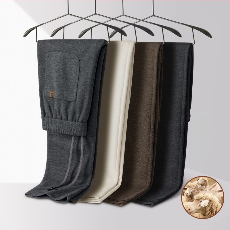 Pantalone za poslovni casual stil, opuštenog kroja, srednje visoki struk s remenom, zatvaranje na zip, debela zimska tkanina