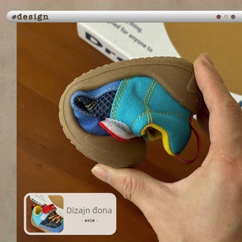 Unisex tenisice s Velcro kopčanjem – prozračne i upijaju znoj; gornji dio: twill canvas i prilagođena tkanina; potplat: TPR guma i plastično dno; ulošak: inženirski debeli ulošci