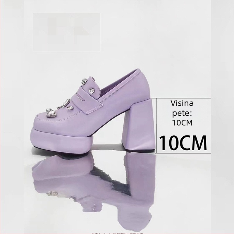 Ženske kožne loaferice s gornjim dijelom od teleće kože, kvadratni vrh, 6–8 cm debeli blok-tok, gumeni potplat, podstava od ovčje kože