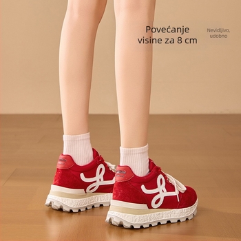 Ženske lagane retro tenisice za trening s povećanjem visine od 6–8 cm, fleece podstava, prozračna mrežasta unutarnja podstava, gumeni potplat, vezanje.