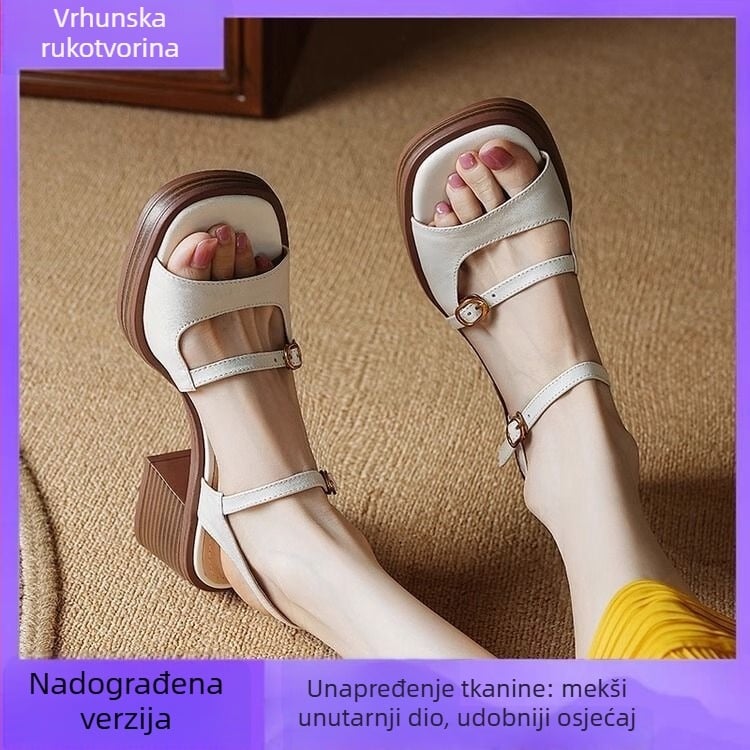 Ženske sandale s remenicama | Gornji materijal: druga klasa svinjska koža; Unutarnji materijal: mikrovlakna koža; Potplat: guma; Stil potpetice: klin; Visina pete: niska (<3 cm)