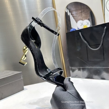 Kožne sandale s otvorenim prstom, gornji dio od kože goveda, oblik prsta – riblja usta, peta u obliku čaše vina, visina pete iznad 8 cm, unutrašnjost ovčja koža