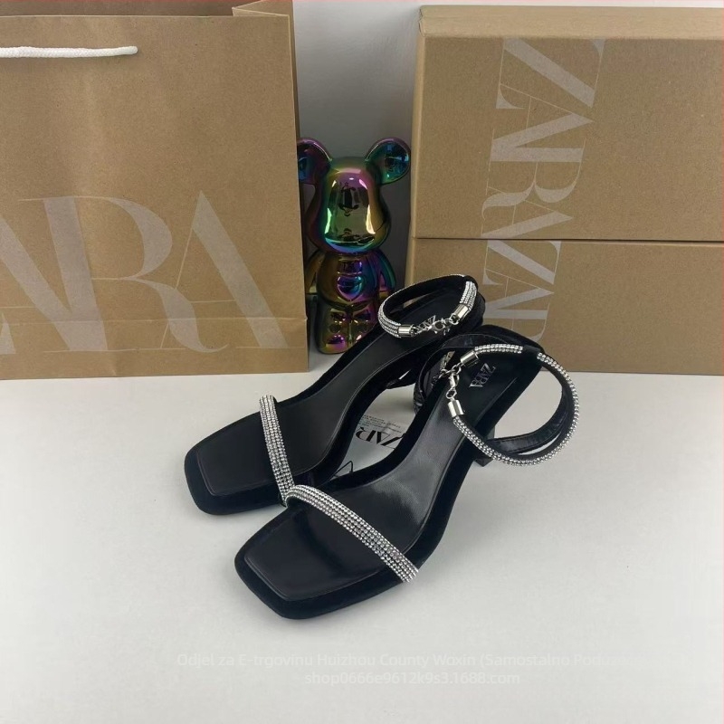 ZAMBA Sandale s jednim remenom - gornji dio od velura, kvadratni vrh, gumena podloga, ljeto 2025