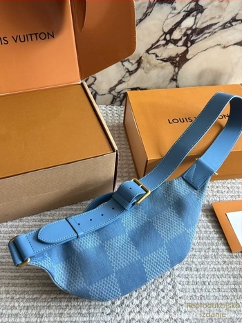 Muška prsna torba, denim, uzorak slova, podstava poliester-pamuk, proljeće 2025