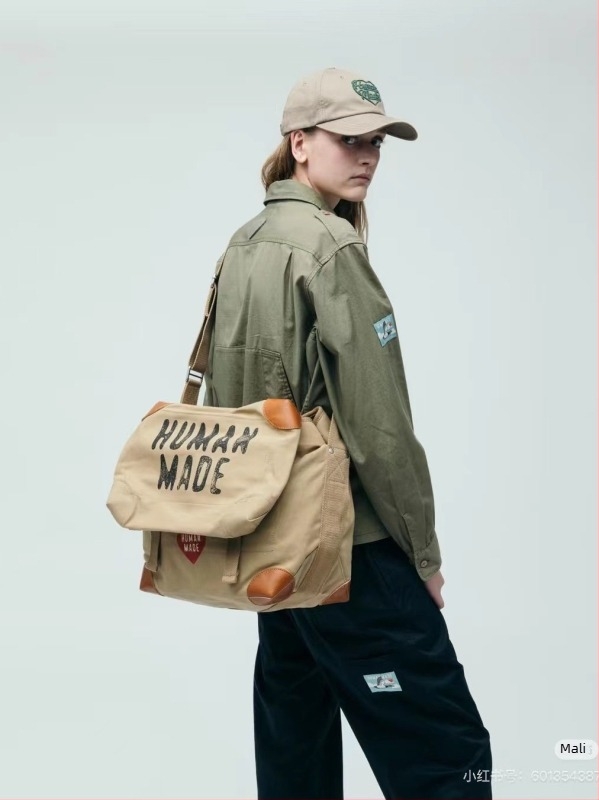 Unisex torba preko ramena od platna, retro stil, kožni detalji, uzorak s slovima, platnena podstava