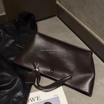 City Fun Tote torba od poliestera, podstava od teleće kože, magnetsko zatvaranje, laminirani unutarnji džep sa zatvaračem