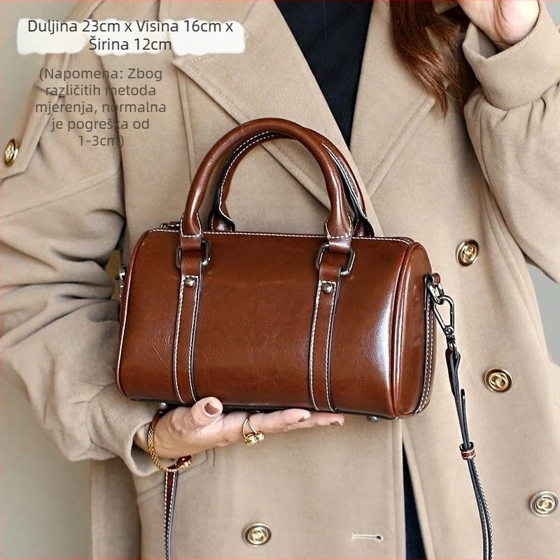 Torba od prave kože Boston crossbody, vodoravni kvadratni oblik, zatvarač, unutarnje džepove: džep sa zatvaračem, džep za telefon, laminirani džep sa zatvaračem, zimska kolekcija 2025