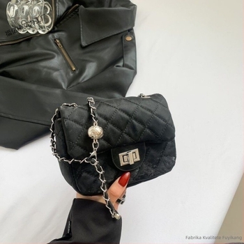 Crossbody torba s vodoravnom kvadratnom oblikom i baršunastom podstavom (poliester; zaključavanje; laminirani zatvarač unutarnja pretinac)