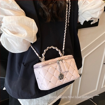 Torba za rame s dijamantnom lancem, mini kvadratni oblik, PU koža, zatvarač, pretinac za ID