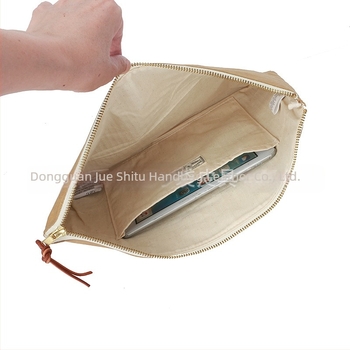 Torba za laptop i tablet od Kraft papira s zatvaračem – prozračna, vodootporna, otporna na habanje; unutarnji džepovi: ID džep, džep za računalo, džep za sendvič; horizontalni kvadratni oblik
