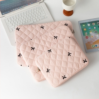 Dongjin najlon torbica za tablet s izšivenom mašnicom, prugast uzorak, podstava od poliestera