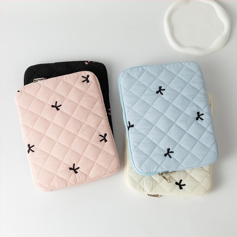 Dongjin najlon torbica za tablet s izšivenom mašnicom, prugast uzorak, podstava od poliestera