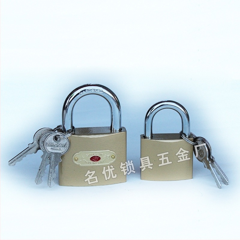 Katanac za kućnu upotrebu tipa C – Materijal: imitacija bakra, brava za ormar, moderni minimalistički stil