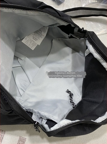 Unisex ruksak 15L od najlona, vodootporan za outdoor aktivnosti, s zakrivljenim naramenicama, džep za 12-inčni prijenosnik, uzorak životinjskog motiva