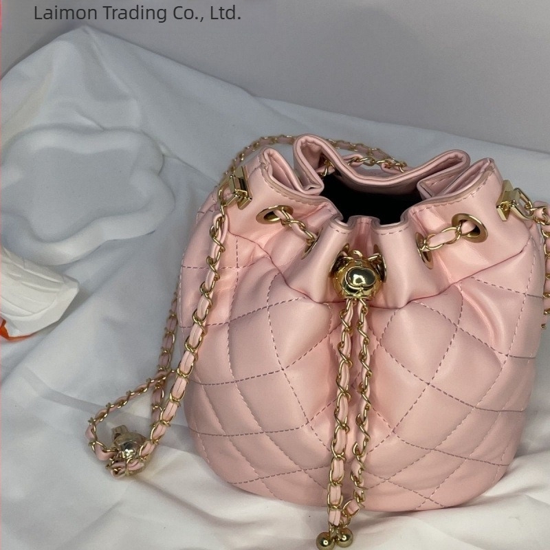 Xiangfeng Manor bucket torba s dijamantnim prešivanjem, lančani remen za rame, mini crossbody za žene