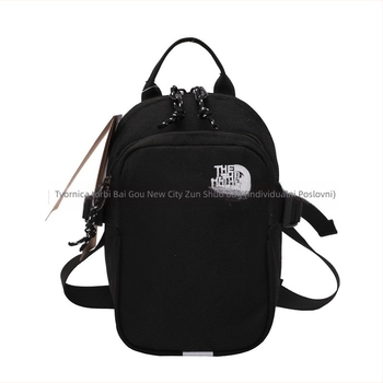 Sportska torba – Najlon, vodootporna, Unisex, Proljeće 2025