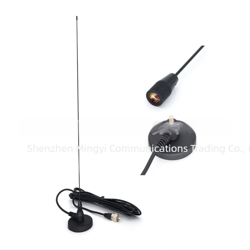 MC-100 automobilna antena s magnetnom PL259 bazom i RG58 koaksijalnim kabelom (Raspon frekvencija: 10–50 km; Teorijski domet: 10–50 km; Baterija: Nije potrebna; Otpornost na smetnje: Anti-interferencija; Primjena: Komunikacije)