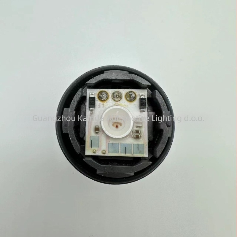 LED stražnje svjetlo za Prado 81536-60C30 | aluminijska legura, snaga 3–5W, struja 3.6A, vijek trajanja 10000 h