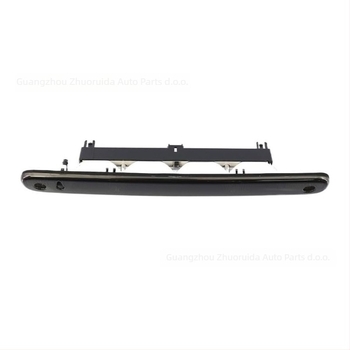Visoko montirano LED treće stop svjetlo 12V 3W, model 1606372780 za Citroen, Peugeot, Toyota C1/107 Aygo (2005-2014)