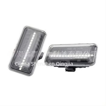 LED bočna svjetla za Jetta A2/A3 i VW Golf 3 Variant – ABS+LED, 12V, 3W, 6500K, vijek trajanja 50 000 h