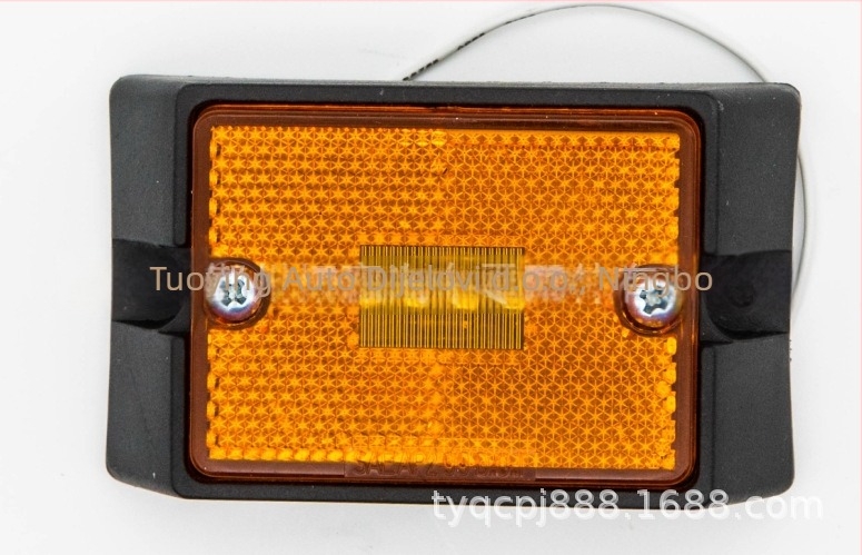 TOWING 12V žarulja tip trapezni bočni svjetilnik za kamione, prikolice i komercijalna vozila | Model 078