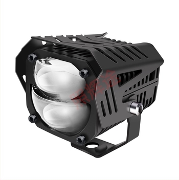 LED spot za motocikl s lećom i kućištem, 550W, 12-60V, aluminijska legura + PC, vodootporan