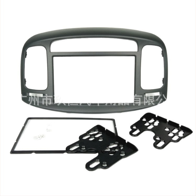 Okvir za auto radio/navigaciju Hyundai Accent 2009-2012 – univerzalni okvir s dvostrukim osovinama, plast + metal, 12V, 500 g