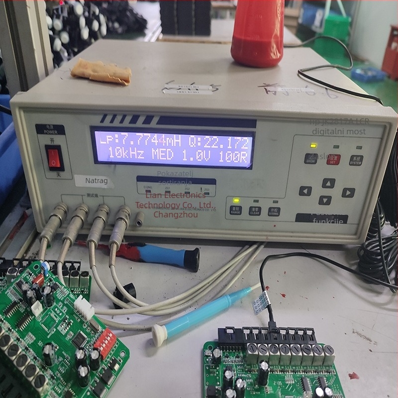 Otai vizualni radar za parkiranje unatrag sa 4 senzora, 12V napajanje, zvučni alarm
