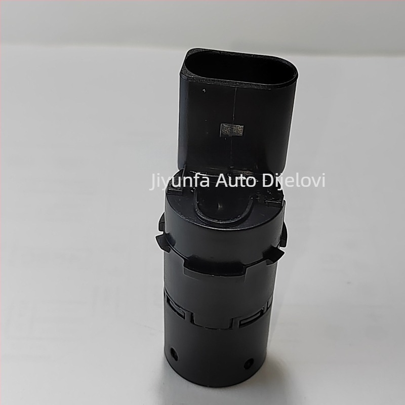 Malcayang senzor za parkiranje, 4 sonde, 12V, domet detekcije 1,5–1,8 m, zvučni alarm, kompatibilan s Audi A6 (4B/C5, 4F2/4F5/4FH, C6) – Model C0270 / 7H0919275E