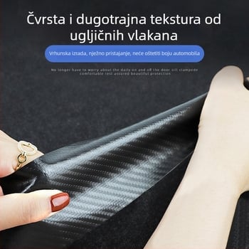 Univerzalna zaštita praga automobila i zaštitna traka za prag s zaštitom od ogrebotina