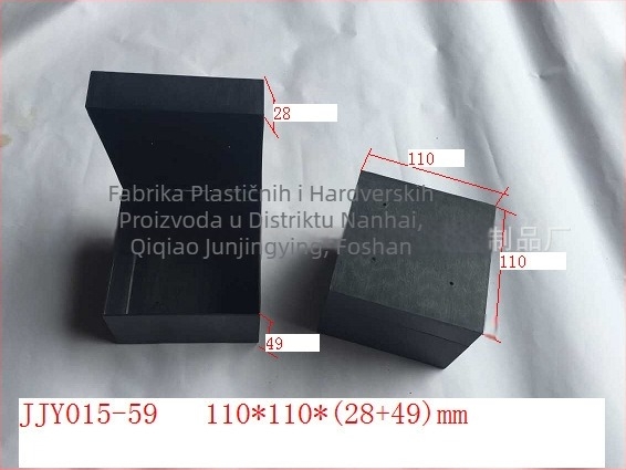 Prazna plastična kutija za nakit – plošni pravokutni oblik, prostor za narukvicu, prsten i privjesak, težina 125 g, debljina zida 2 mm