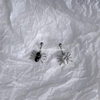 Prsten za pupak s motivom pauka - ručna izrada, titan čelik, proljeće 2025