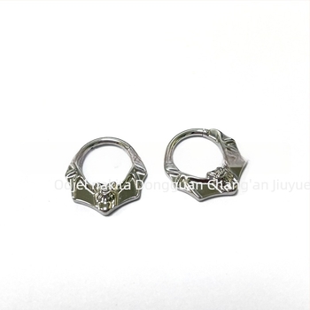 Nosački prsten od titana G23 s motivom šišmiša, unisex, bezšavski piercing, BBM113, serija Crazy Animal City, graviranje