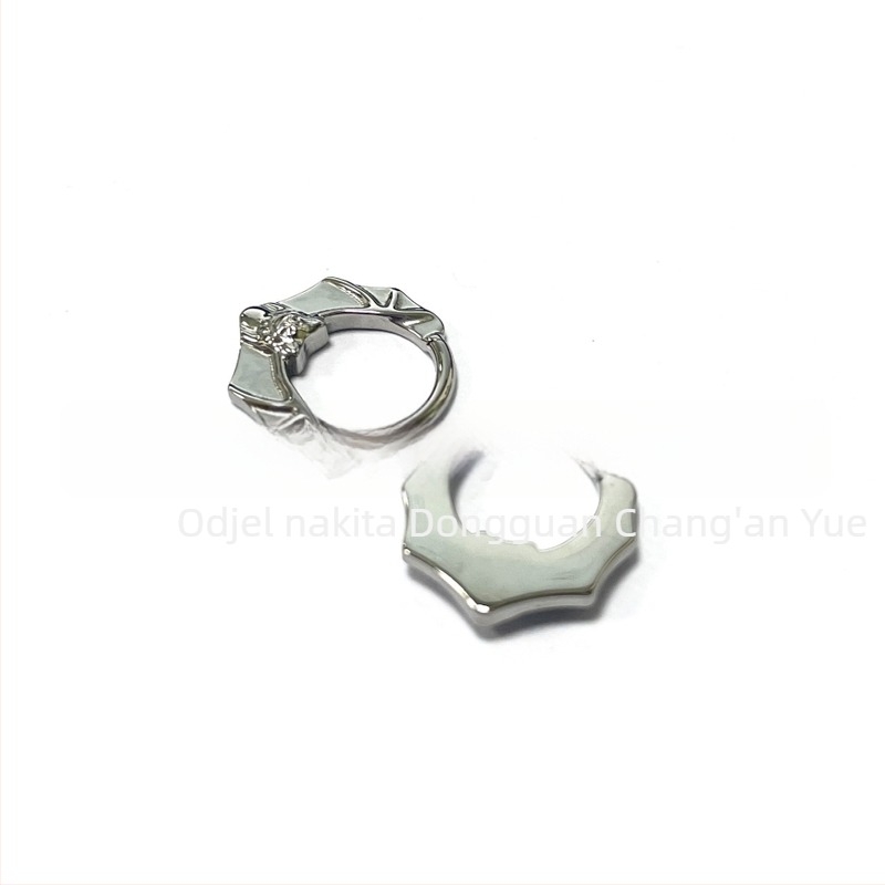Nosački prsten od titana G23 s motivom šišmiša, unisex, bezšavski piercing, BBM113, serija Crazy Animal City, graviranje