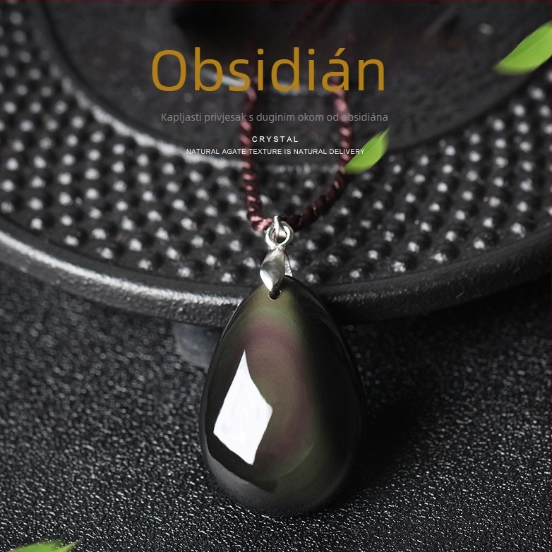 Ogrlica s obsidijanskim kristalom, kapljasti privjesak, oblik kapljice, crtani stil, proljeće 2025