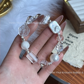 Narukvica s bijelim kristalnim perlicama, bočni kamen: ametist i citrin, ručno izrađena, lagani luksuz