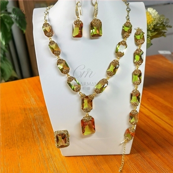 Set nakita s kristalima, naušnice + ogrlica + narukvica, kutijasti lanac, privjesak s miješanim kamenjem, uzorci: Ljubav, Kapljice vode, Zvono