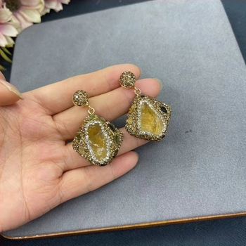 Originalni dizajn četiri dijelni set nakita: metalni lanac s ogrlicom na zmijskom lancu, pravokutni privjesak od ahata i odgovarajući naušnice