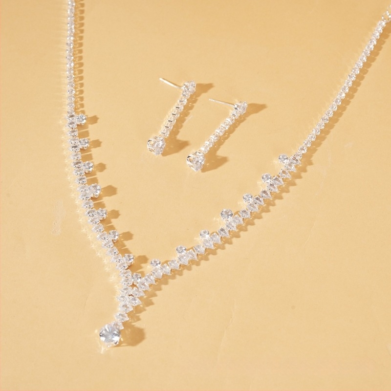 Vjenčani set nakita od cirkonija: naušnice i ogrlica, elektroplatirani završetak, privjesci u oblicima srca, kapljice i zvončića