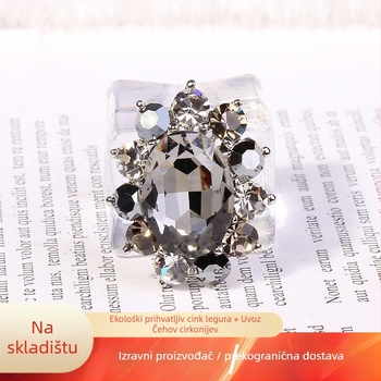 Broš u korejskom stilu s rhinestones – ženski cvjetni dizajn, ugradnja, kamenčići sa zlatnim premazom