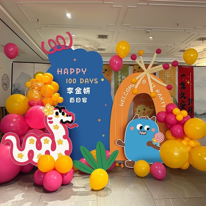 Balon za ceremoniju – 100-dnevni bebin banket, dekor scena za rođendan, Godina konja (materijal: papir; tip balona: pada na zemlju; oblik: rep-balon; tisak logotipa: nije moguće)