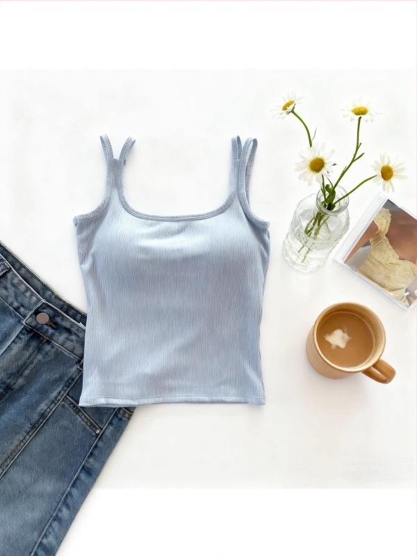 Ženski top s dvostrukim naramenicama i jastučićem za prsa — ljetni gornji dio, jednostavan i svestran; pamuk 95%+, poliester 90–95%, visoka elastičnost, ultra kratka duljina