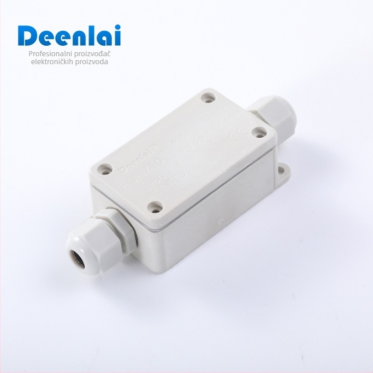 Kutija za spojnice od PC materijala, vatrootporna, za električne uređaje; vanjski promjer kabela 4–8 mm; 24 A/450 V AC