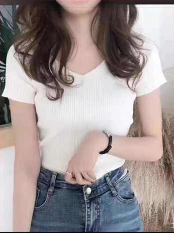 Majica s kapuljom, kratkih rukava, okrugli izrez, jednobojni uzorak, pletena tkanina s vlaknima viskoze 95%+