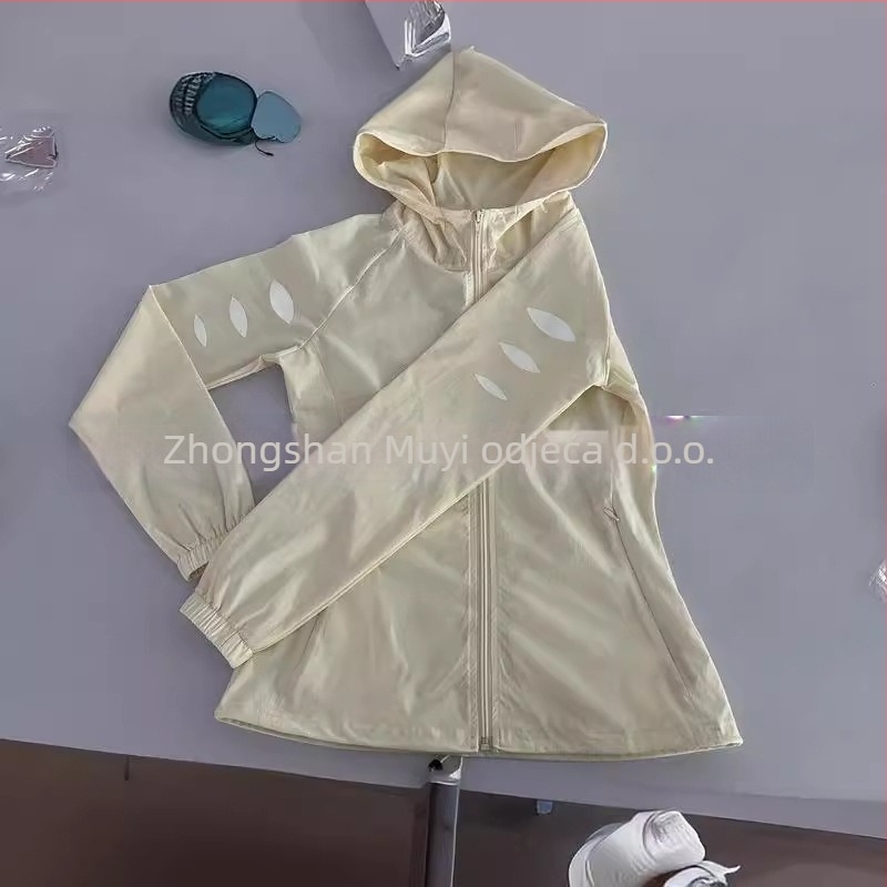 Ručno izrađeno odijevanje s UPF50+ zaštitom od sunca, kapuljačom, prozračnim Ice Silk materijalom, zatvarač, bočni džepovi, ljetna sportska odjeća