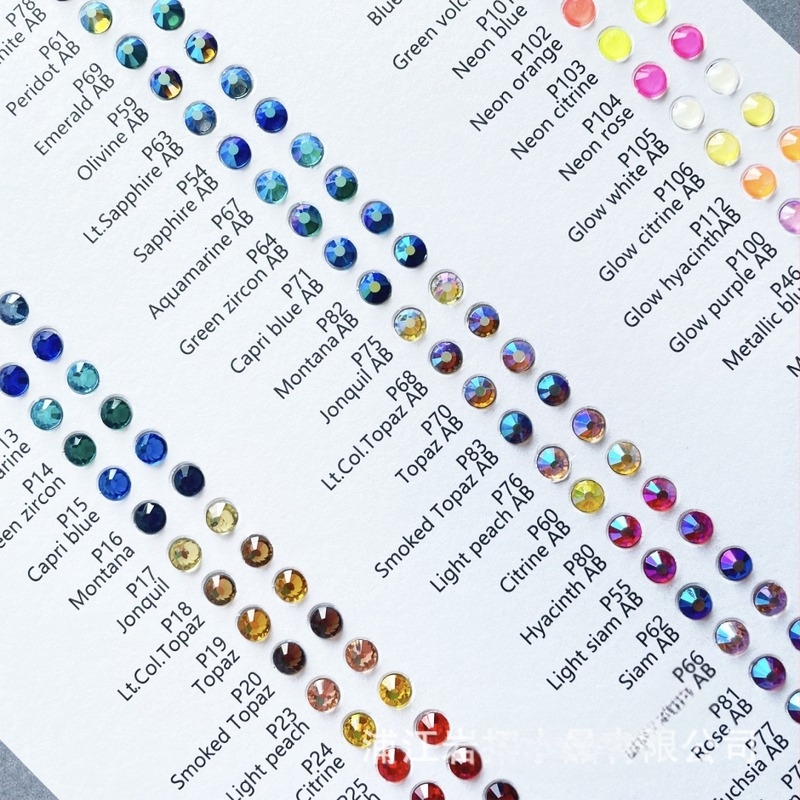 Krištalno stakleni okrugli rhinestones s ravnim dnom, kartica boja za DIY ručne radove, veličine ss3-ss40